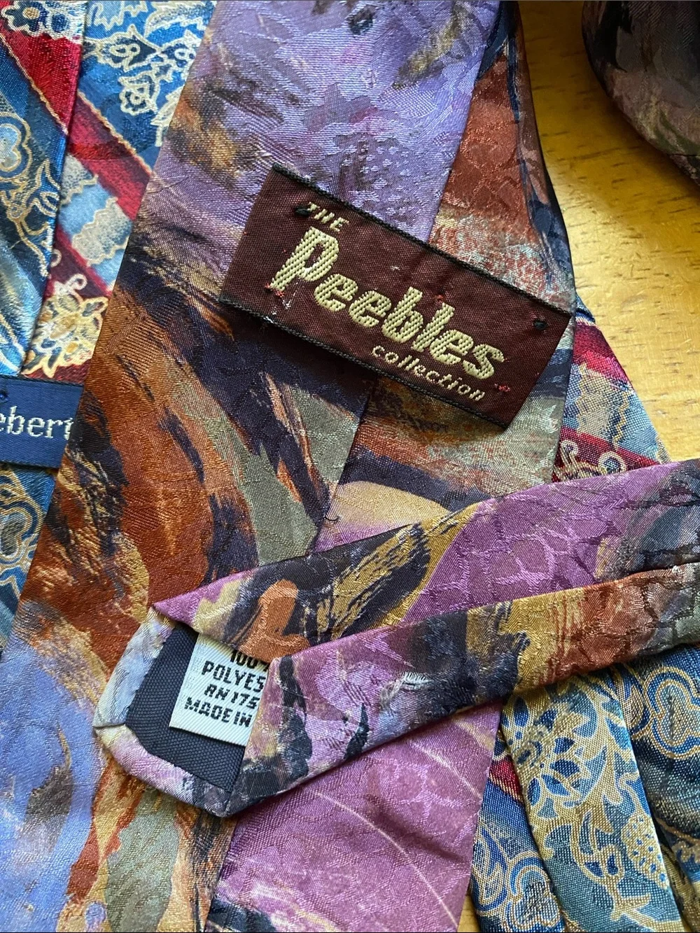! 4 ties different brands in good condition